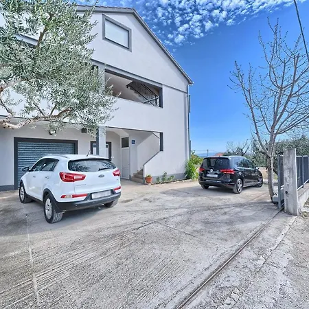 Jakov Haus