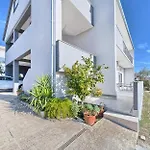 Vikendica Jakov Haus *