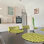 Jakov Haus Nyaraló Kaštela