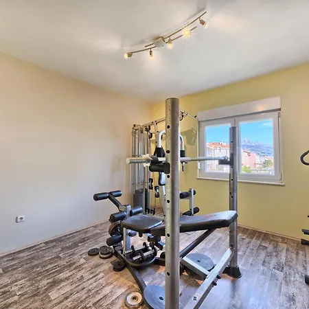 Jakov Haus * Kaštela