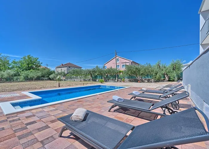 Jakov Haus * Kaštela